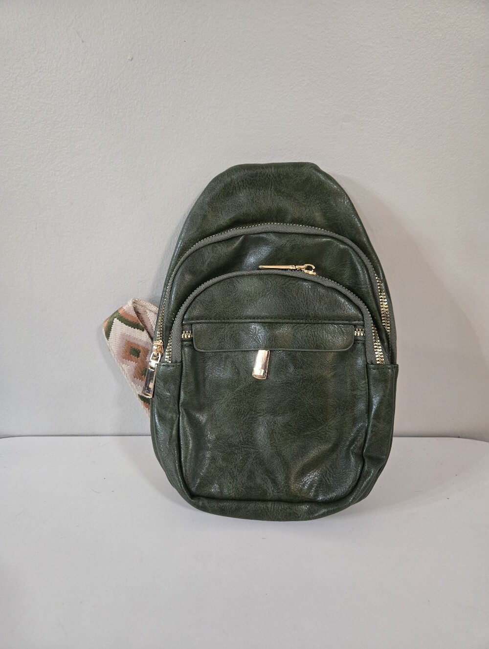 Dark Green Faux Leather Sling Backpack Crossbody Bag Sling Wide Boho Strap NWOT